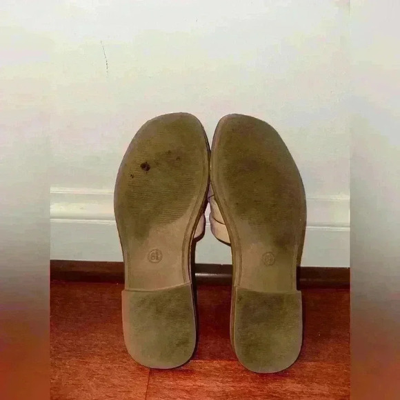 A New Day Tan Puff Strap Flat Sandals - Picture 3 of 3